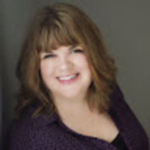 Meet your Posher, Lisa marie